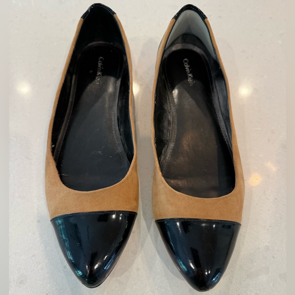 Calvin Klein Black and Tan Women's Flats